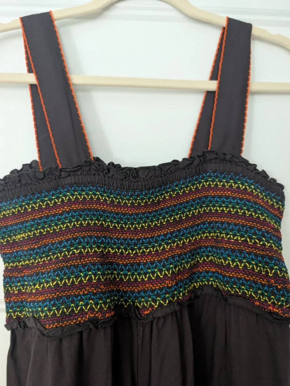 Natural Life Smocked Wide Leg Jumpsuit Brown Rainbow Embroidery M 100% Rayon - Picture 2 of 4